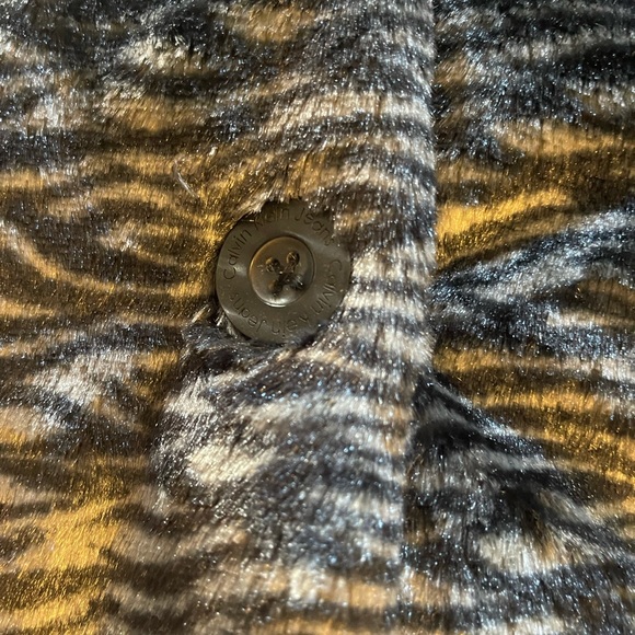 Calvin Klein fur coat - Picture 4 of 4